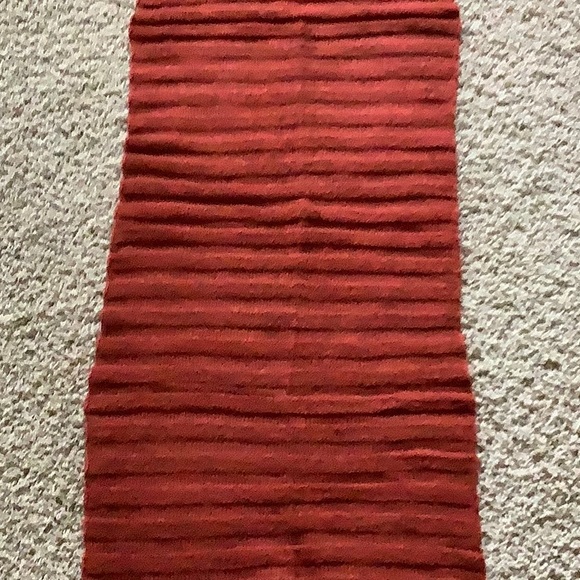 Scarf with fringe - Picture 3 of 6